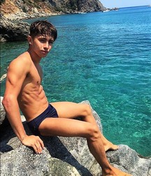 Speedoboys 5c5fa1ce2f82c.jpg