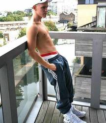 Dom Boys 2 5c61be60f3c2c.jpg