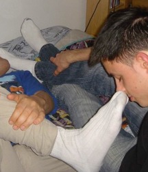 Boy feet 33 5c63174f77648.jpg