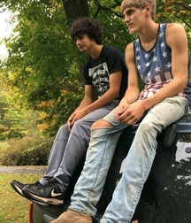 Country boys 5c659877d3856.jpg