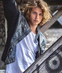 Nordic guys 5c65b99b33885.jpg