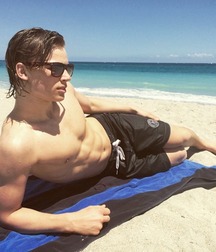 Nordic guys 5c65b9a848020.jpg