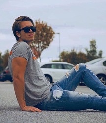 Nordic guys 5c65b9aa0a27c.jpg