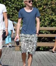 Celebs feet 2 5c65e8fec4bcf.jpg