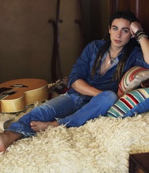 Celebs feet 2 5c65e90308db6.jpg