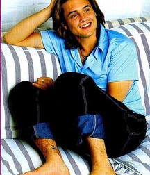 Celebs feet 2 5c65e914e90e9.jpg