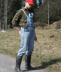 Farmboys in boots 5c6720dcecc9e.jpg