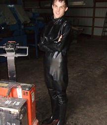 Farmboys in boots 5c6721011c7da.jpg