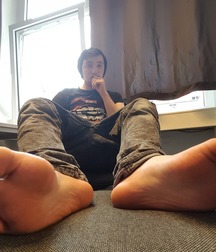 Smelly boy feet 4 5c6761cd6a7b2.jpg