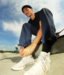 Chucks 5c68196437738.jpg
