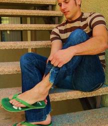 Jeans barefoot 5c69469b4c62d.jpg