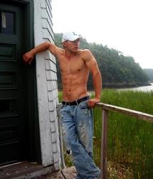 Jeans barefoot 5c6946cc60036.jpg