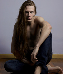 Jeans barefoot 5c6946ce4173e.jpg