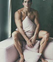 Twinks glory 3 5c6ae02f3c341.jpg