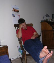 Lovin boy's feet  5c6b4bf40ab54.jpg