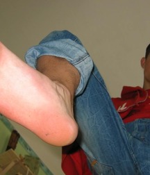 Sweaty soles to lick 5c6c17edb23d8.jpg
