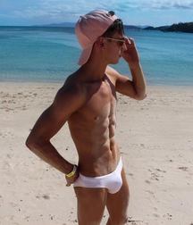Cool boys 5c6eae593affc.jpg