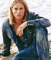 Beautiful long hair 2 5c701a59dc59a.jpg