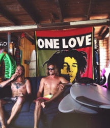 Surfer hotties 5c7053dab40be.png