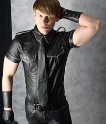 Leatherlove 5c712e7bb8b6c.jpg