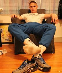 Sneaker and cleats 5c714dd97cd62.jpg