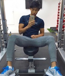 Foot bitch wanted 5c7185c3b3004.jpg