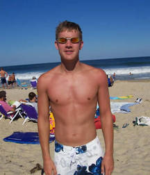 Boys in Boardshorts 5c734227b1062.jpg