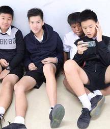 In shorts 5c7595ef3c587.jpg