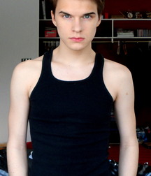 Twinks 35 5c75a7bf32ccd.jpg