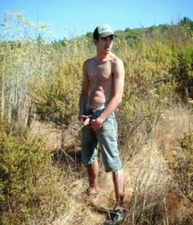 Boys pissing 3 5c7acd9f7ee4b.jpg