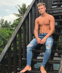 Barefoot boys 9 5c7e984b81ead.jpg