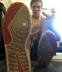 Smelly skater feet 5c7ed10bc9f34.jpg