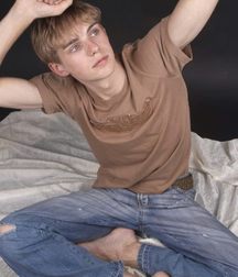 Bennie 5c814f9f913ae.jpg