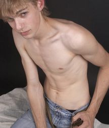 Bennie 5c814faad8810.jpg