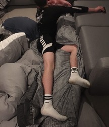 Smelly boy feet and sox 5c87e4beacbf5.jpg