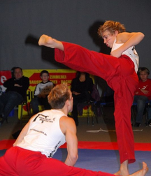 Fighter feet in face 5c87e8beb8b6a.png