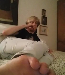 Blonde boy's power feet 5c881d099c1a5.jpg