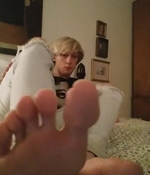 Blonde boy's power feet 5c881d2c01e84.jpg