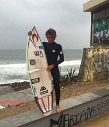 Surf and dive 5c898ef254d5d.jpg