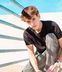 Boy beauties 2 5c89aa4add311.jpg