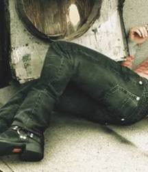 Boys and men in boots 5c8a867df11e2.jpg