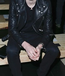 Boys and men in boots 5c8a869b41e42.jpg