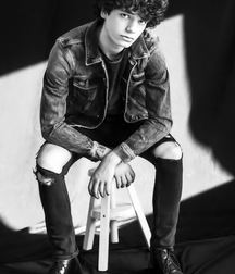 Boys and men in boots 5c8a86aab8c32.jpg