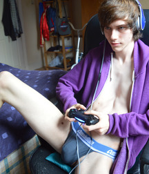 Twinks 42