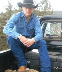 Cowboy boots 2 5c8cc0ce2d86d.jpg