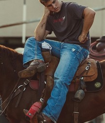Cowboy boots 2 5c8cc0dbb4739.jpg