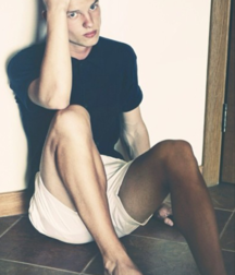 Suck my smelly toes 5c8cc356ef6e9.png