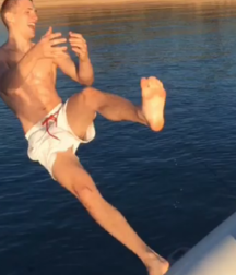 Suck my smelly toes 5c8cc38831bbb.png