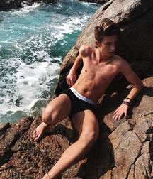 Underwear boys 5c8e457464587.jpg