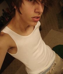 Twinks 43 5c8e6a08e50a6.jpg